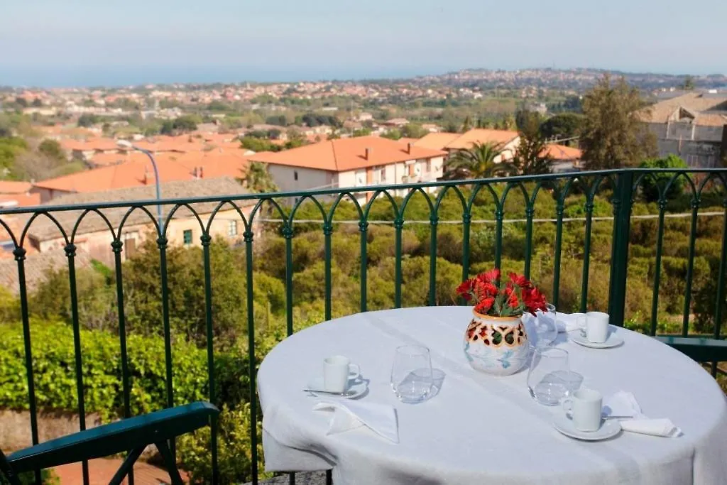 Villa Viscalori A Garden With Pool And See View Near Etna Viagrande